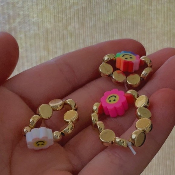 Cute rings - Picture 4 of 4